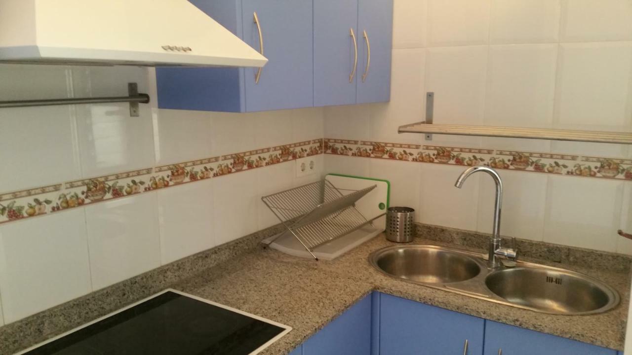 Апартаменты Apartamento Junto Al Puerto De Фуэнхирола Экстерьер фото